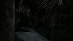 extant_GameOfThrones_2x01-TheNorthRemembers_3443