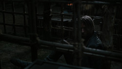 extant_GameOfThrones_2x01-TheNorthRemembers_3457
