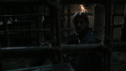 extant_GameOfThrones_2x01-TheNorthRemembers_3468