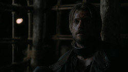 extant_GameOfThrones_2x01-TheNorthRemembers_3487