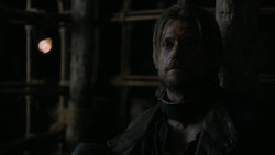 extant_GameOfThrones_2x01-TheNorthRemembers_3490