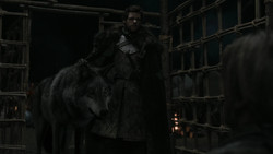 extant_GameOfThrones_2x01-TheNorthRemembers_3517