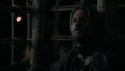 extant_GameOfThrones_2x01-TheNorthRemembers_3559