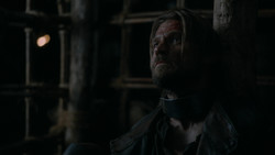 extant_GameOfThrones_2x01-TheNorthRemembers_3560