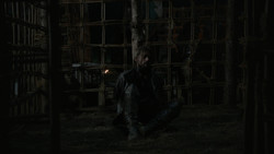 extant_GameOfThrones_2x01-TheNorthRemembers_3638