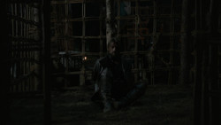 extant_GameOfThrones_2x01-TheNorthRemembers_3640