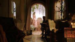 extant_GameOfThrones_2x01-TheNorthRemembers_3673