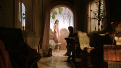 extant_GameOfThrones_2x01-TheNorthRemembers_3675
