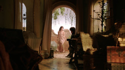 extant_GameOfThrones_2x01-TheNorthRemembers_3679