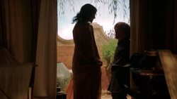 extant_GameOfThrones_2x01-TheNorthRemembers_3689
