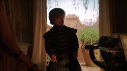 extant_GameOfThrones_2x01-TheNorthRemembers_3703