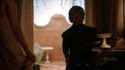 extant_GameOfThrones_2x01-TheNorthRemembers_3709