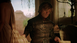 extant_GameOfThrones_2x01-TheNorthRemembers_3721