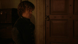extant_GameOfThrones_2x01-TheNorthRemembers_3758