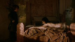 extant_GameOfThrones_2x01-TheNorthRemembers_3786