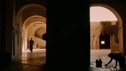extant_GameOfThrones_2x01-TheNorthRemembers_3835