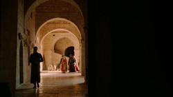 extant_GameOfThrones_2x01-TheNorthRemembers_3846