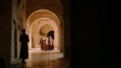 extant_GameOfThrones_2x01-TheNorthRemembers_3849
