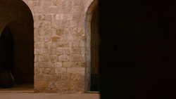 extant_GameOfThrones_2x01-TheNorthRemembers_3867