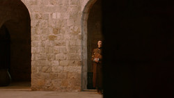 extant_GameOfThrones_2x01-TheNorthRemembers_3869