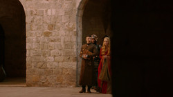 extant_GameOfThrones_2x01-TheNorthRemembers_3872