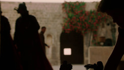 extant_GameOfThrones_2x01-TheNorthRemembers_4114