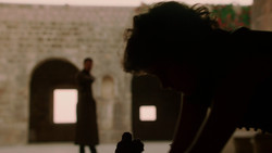 extant_GameOfThrones_2x01-TheNorthRemembers_4116