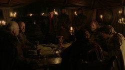 extant_GameOfThrones_2x01-TheNorthRemembers_4157