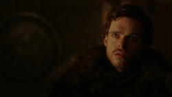 extant_GameOfThrones_2x01-TheNorthRemembers_4180