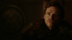 extant_GameOfThrones_2x01-TheNorthRemembers_4189