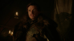 extant_GameOfThrones_2x01-TheNorthRemembers_4260