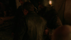 extant_GameOfThrones_2x01-TheNorthRemembers_4284