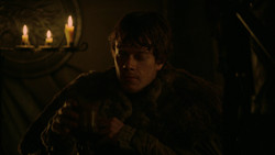 extant_GameOfThrones_2x01-TheNorthRemembers_4293