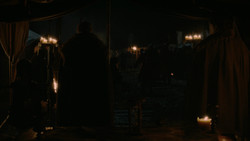 extant_GameOfThrones_2x01-TheNorthRemembers_4305