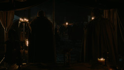 extant_GameOfThrones_2x01-TheNorthRemembers_4306