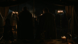 extant_GameOfThrones_2x01-TheNorthRemembers_4310