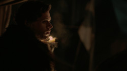 extant_GameOfThrones_2x01-TheNorthRemembers_4312