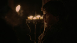 extant_GameOfThrones_2x01-TheNorthRemembers_4335