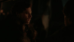 extant_GameOfThrones_2x01-TheNorthRemembers_4338