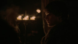 extant_GameOfThrones_2x01-TheNorthRemembers_4351