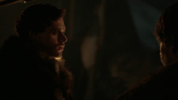 extant_GameOfThrones_2x01-TheNorthRemembers_4363