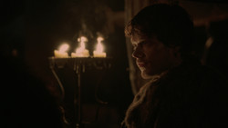 extant_GameOfThrones_2x01-TheNorthRemembers_4373