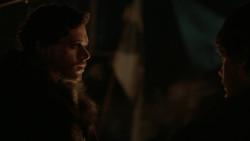 extant_GameOfThrones_2x01-TheNorthRemembers_4384