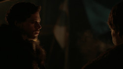 extant_GameOfThrones_2x01-TheNorthRemembers_4391