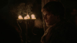 extant_GameOfThrones_2x01-TheNorthRemembers_4399