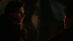 extant_GameOfThrones_2x01-TheNorthRemembers_4411