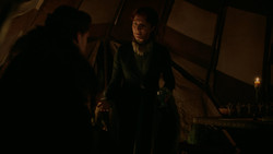extant_GameOfThrones_2x01-TheNorthRemembers_4449