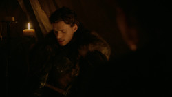 extant_GameOfThrones_2x01-TheNorthRemembers_4455