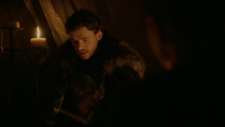 extant_GameOfThrones_2x01-TheNorthRemembers_4456