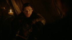 extant_GameOfThrones_2x01-TheNorthRemembers_4463